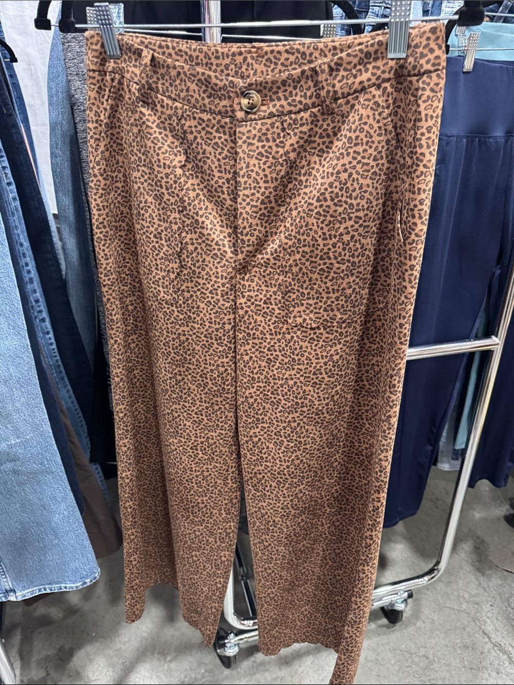 JODIFL Brown Leopard Print Wide-Leg Pants